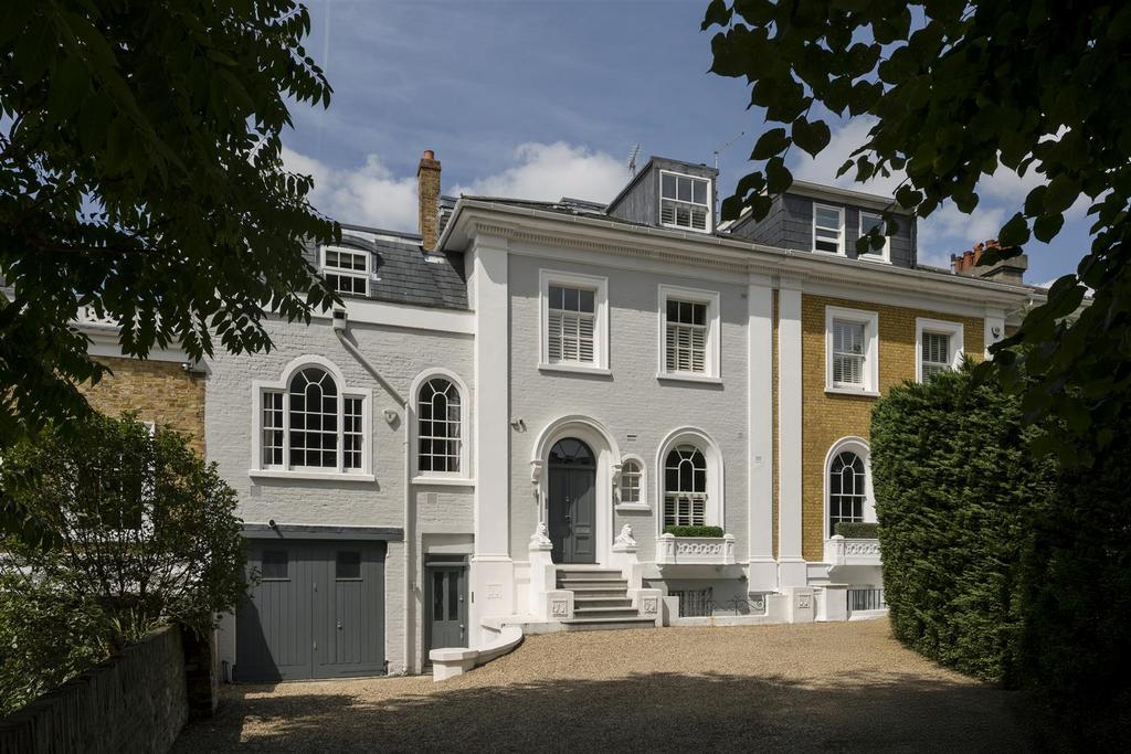 Maskells-115, Castelnau-2 hi.jpg
