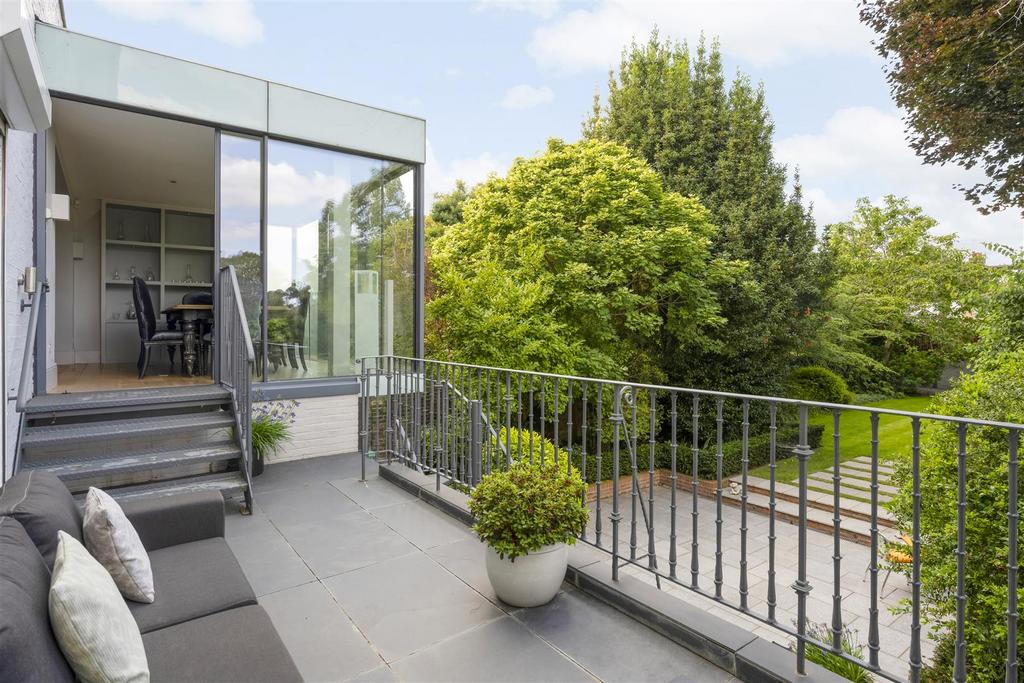 Maskells-115, Castelnau-44 Hi.jpg