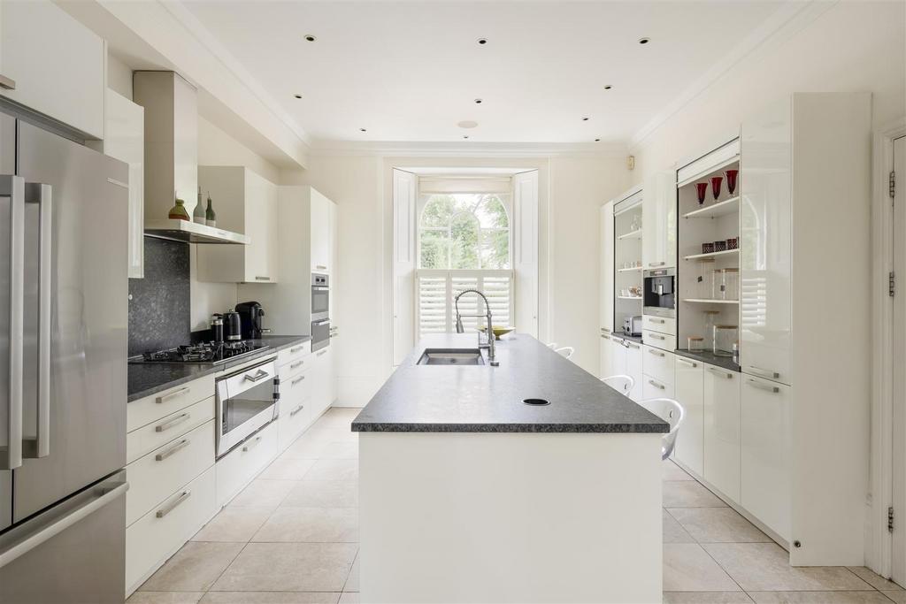 Maskells-115, Castelnau-31 Hi.jpg