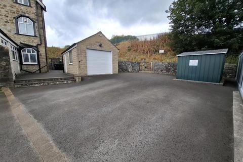 3 bedroom end of terrace house for sale, Lightwood Road, Buxton