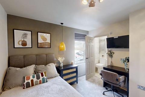 7 bedroom house share to rent, Rawdon Road, Maidstone, Kent, ME15