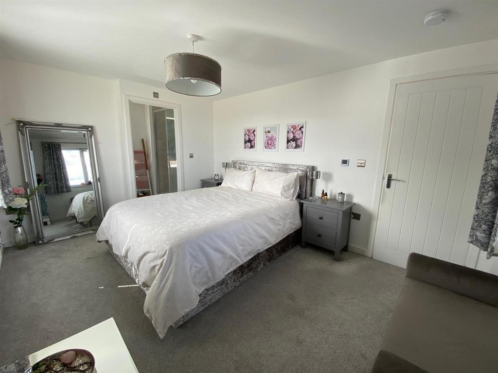 Bedroom One.jpg