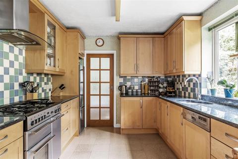undefined, Oast Road, Oxted