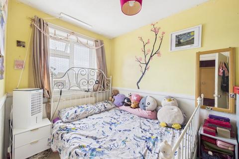 undefined, Town Lane, Stanwell, Staines-upon-Thames, Surrey, TW19