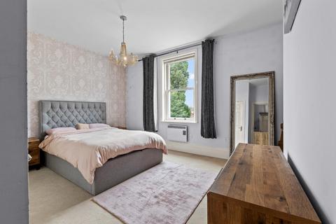 2 bedroom apartment for sale, Northumberland Road, Leamington Spa