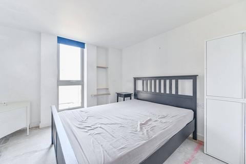 1 bedroom flat for sale, Bromley Road, Beckenham Hill, London, SE6
