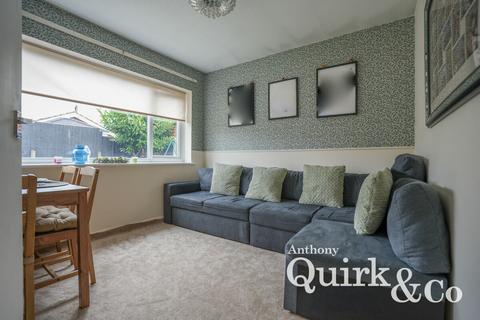 undefined, Aalten Avenue, Canvey Island, Essex, SS8