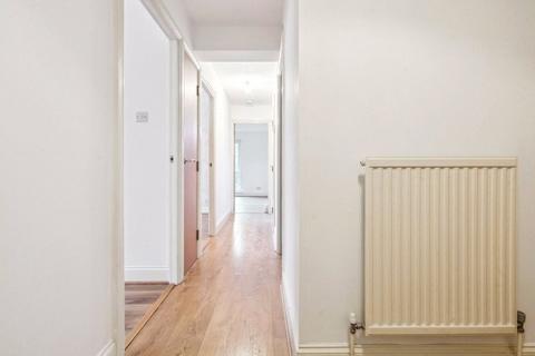 undefined, Tedder Close, Hillingdon, UB10