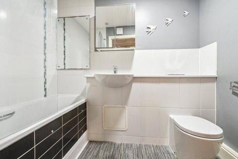 19 Tedder Close, Uxbridge, UB10 0FH