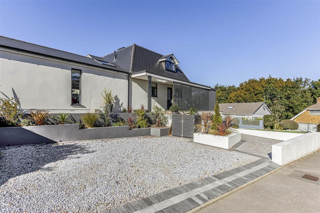 Driveway.jpg