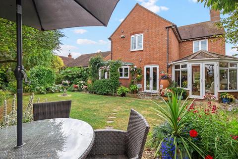 4 bedroom detached house for sale, Hedges Close, Ladbroke, Southam