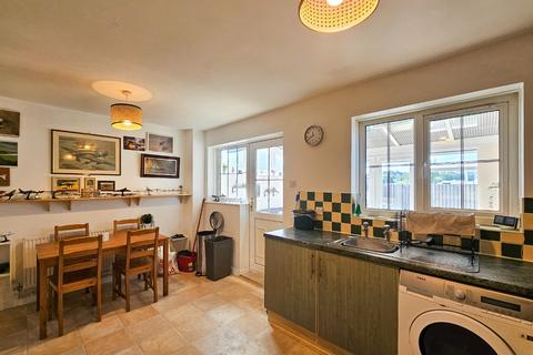 undefined, Llanbadarn Fawr