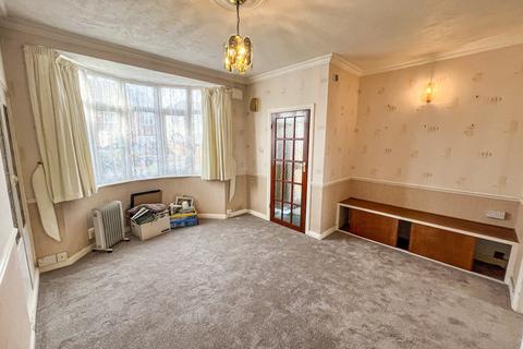 4 bedroom semi-detached house for sale, Oakland Avenue, Leicester LE4