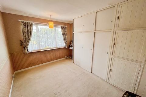 4 bedroom semi-detached house for sale, Oakland Avenue, Leicester LE4