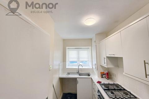 undefined, Putney Gardens, Chadwell Heath, RM6 4FF