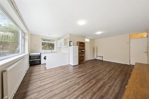 2 bedroom apartment for sale, Victoria Rise, Clapham Common