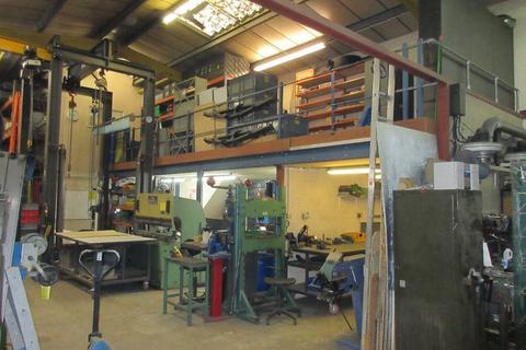 Industrial development to rent, Natts Ln Billingshurst RH14 9EY