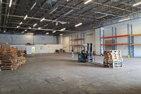 Warehouse to rent, Withey Duffryn Ct Ystrad Mynach CF82 7RJ