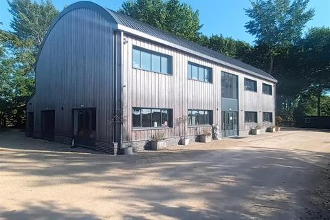Office to rent, The Old Coal Yard Chipping Norton OX7 4EF
