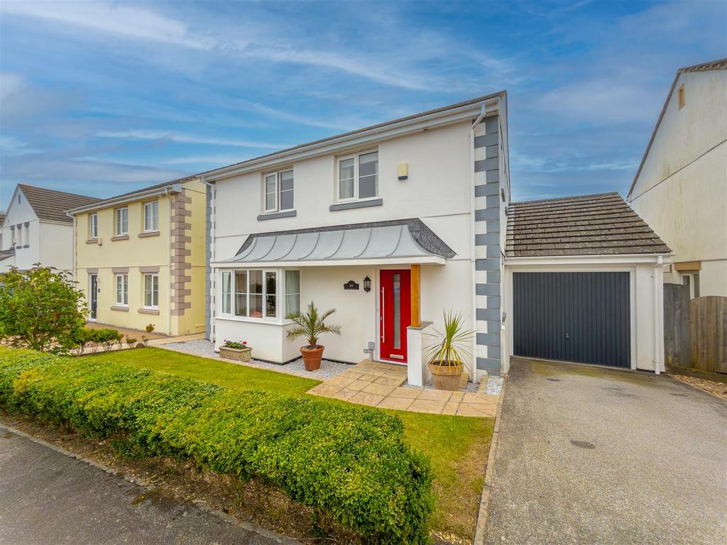 39 Hellis Wartha, Helston-01.jpg