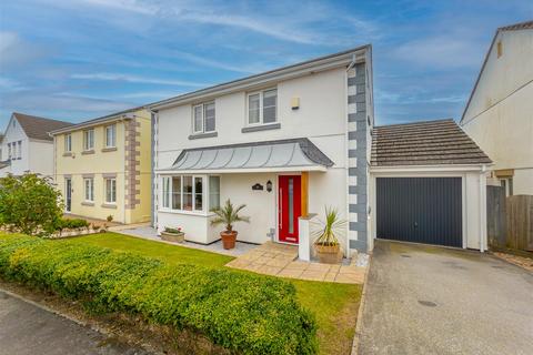 4 bedroom detached house for sale, Hellis Wartha, Helston TR13