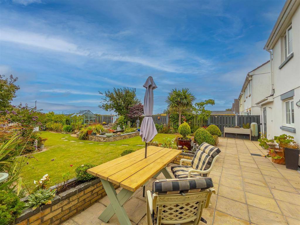 39 Hellis Wartha, Helston-29.jpg