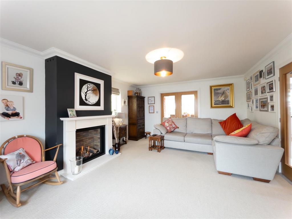 39 Hellis Wartha, Helston-14.jpg