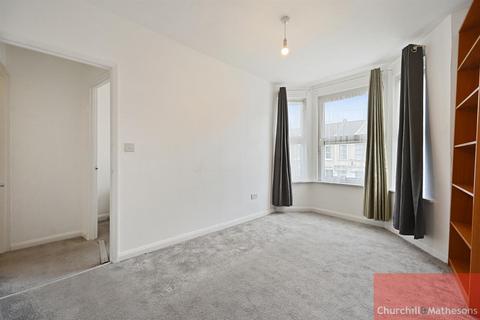 3 bedroom flat for sale, Oldfield Road, London, NW10 9