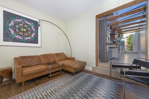 3 bedroom apartment for sale, Thorpedale Road, Hornsey