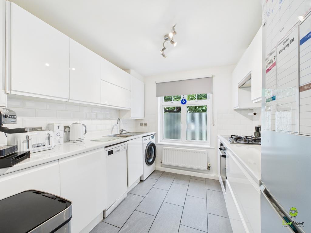 Presented by Kevin at Ewe Move Bexleyheath and Dart