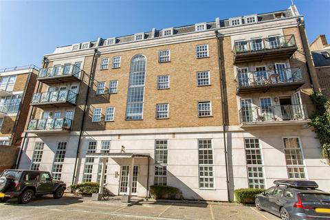 9 Hanover Place, London, E3 4QD