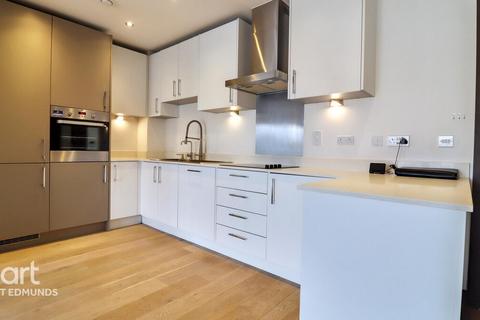 2 bedroom flat for sale, Station Hill, Bury St Edmunds