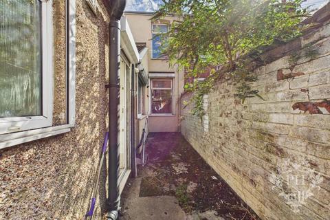 72 Acton Street, Middlesbrough, TS1 3NA