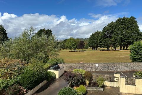 2 bedroom flat for sale, Petitor Road, Torquay, TQ1 4QF