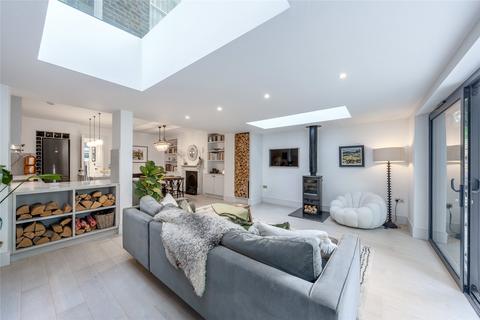 2 bedroom apartment for sale, Randolph Avenue, London, W9