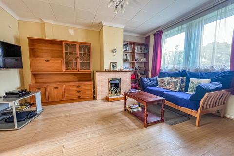 3 bedroom semi-detached house for sale, Darvel Down, Netherfield, TN33