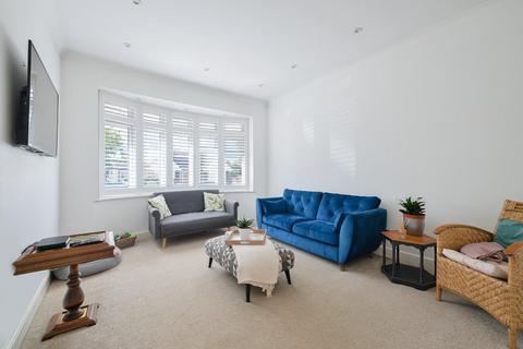 110 Meadow Walk, Epsom, KT19 0BA