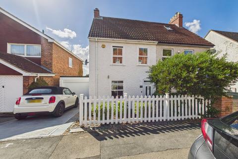 20 Fox Elms Road, Tuffley, Gloucester, GL4 0BQ