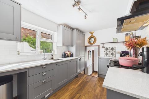 20 Fox Elms Road, Tuffley, Gloucester, GL4 0BQ