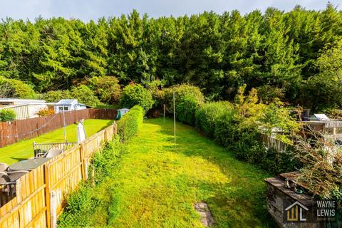 3 bedroom semi-detached house for sale, Llanfabon Drive, Trethomas, Caerphilly, CF83 8GW