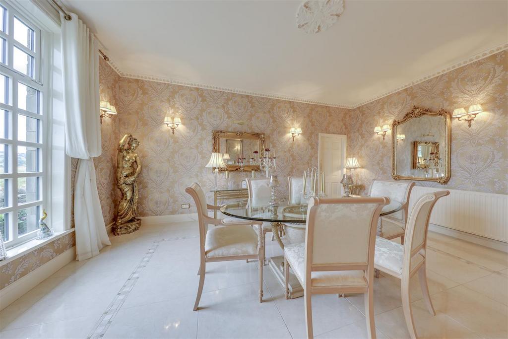 Dining Room Alt