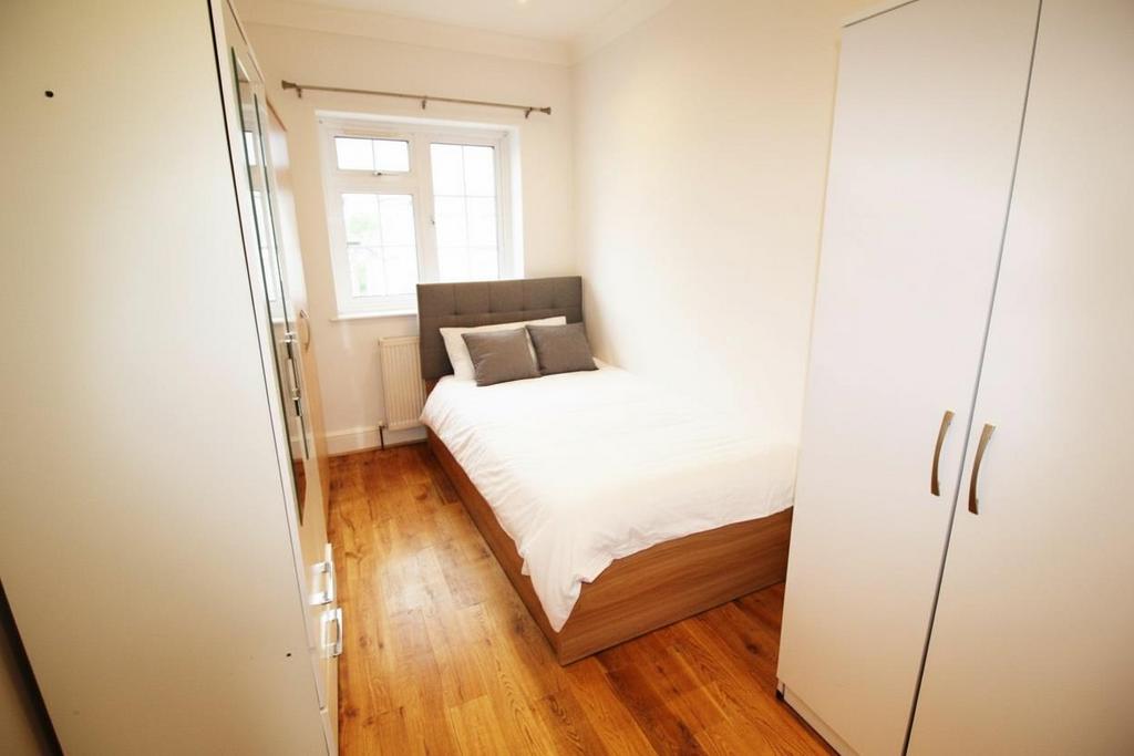 Enhanced Bedroom 5.jpg