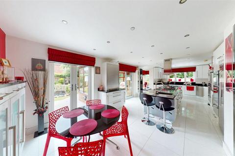 4 bedroom detached house for sale, Eton Park, Preston