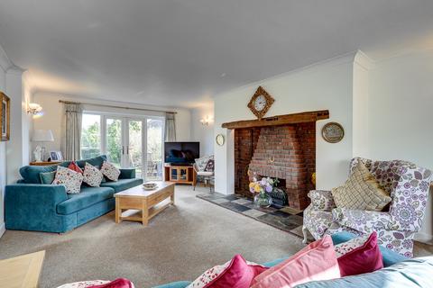 5 bedroom detached house for sale, Clapton Hall Lane, Essex CM6
