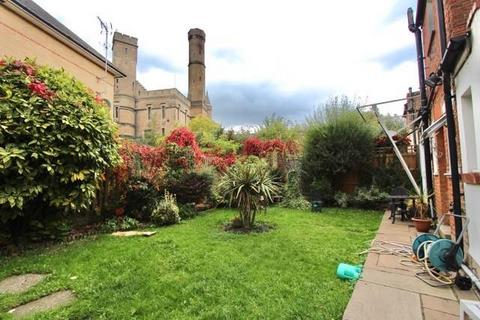 6 bedroom house for sale, Allerton Road, London