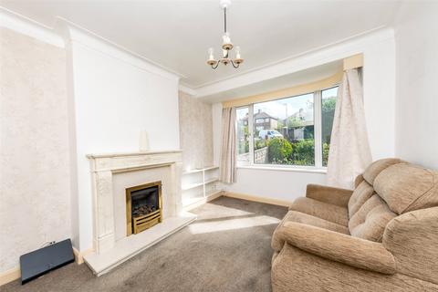 3 bedroom semi-detached house for sale, Calverley Garth, Leeds, West Yorkshire