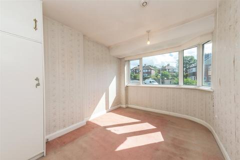 3 bedroom semi-detached house for sale, Calverley Garth, Leeds, West Yorkshire
