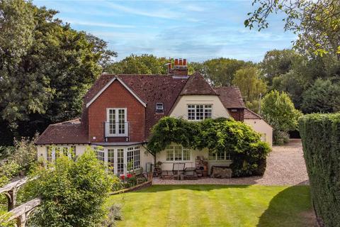 undefined, Everington Hill, Yattendon, West Berkshire, RG18