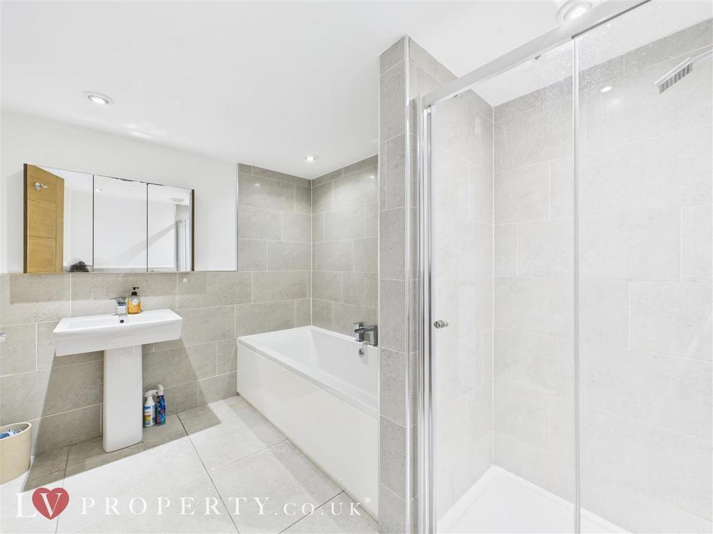 Cam05016 g0 pr0110 st