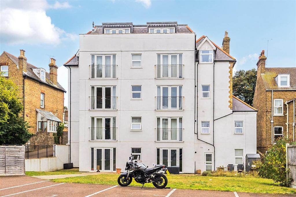 2 bedroom apartment for sale in Ramsgate by Guildc